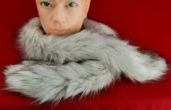 White Topshop Faux Fur Scarf/Collar Neck Stole - Image 2