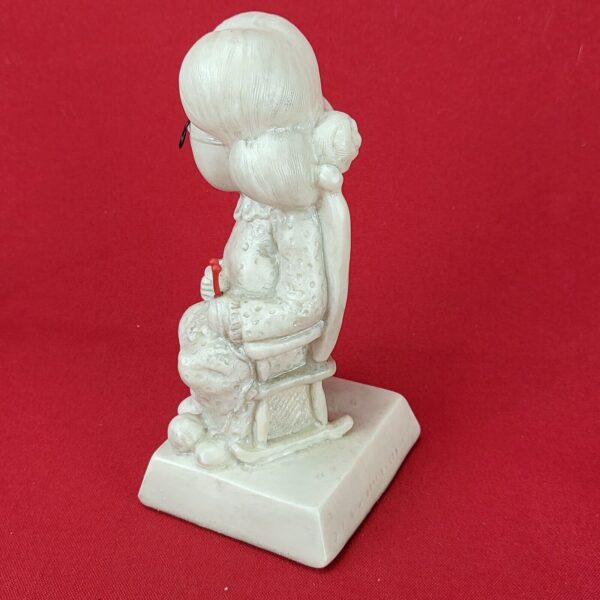 Vintage 1970 W & R Berries World's Greatest Grandma Figurine Novelty Humor - Image 5